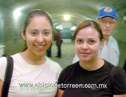 15102006 
Roxana Ricarrez y Cynthia Villarreal.