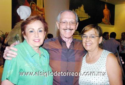 15102006 
Tena Dingler, Roberto Gutiérrez y Goga Dingler.