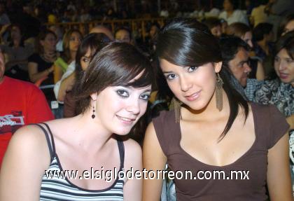 23102006
Lucy Jaik y Martha Rivas.