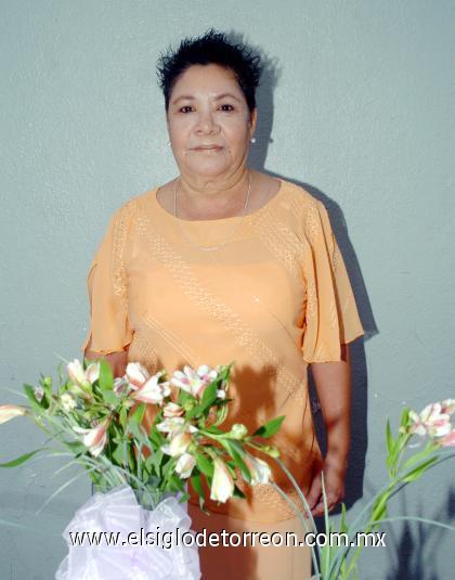 22102006 
Angelita de la Cruz Solís disfrutó de una fiesta de cumpleaños.