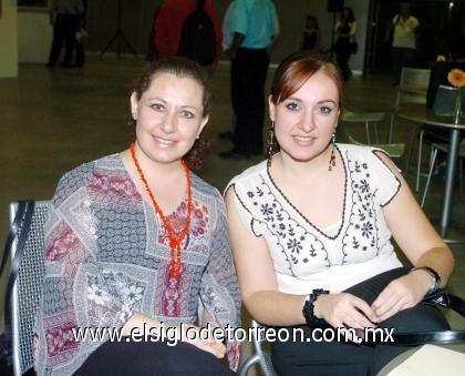 22102006 
Marina Mafud y Maribel Fernández.