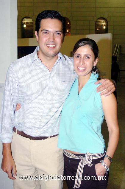 22102006 
Federico Garza y Araceli Mayo.