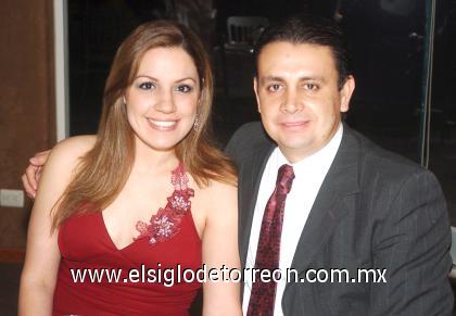 25102006
Paloma Carrillo Reyes y Gerardo Pérez Rojas.