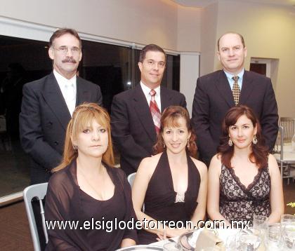 27102006 
Edmundo Humberto Aldana, Alma Zaragoza, Luis Galván, Ana Olivia Cárdenas, Albertu Tueme y Gisela Cruz, en reciente acontecimiento por el Día del Médico.