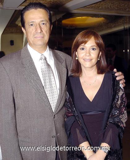 27102006 
Jaime Allegre y Laura Allegre.