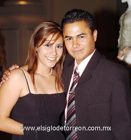 28102006 
 Sandra Nava y Eduardo Torres