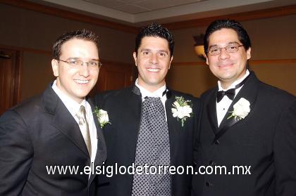 28102006 
 Víctor Padrón, Alberto Leal y Roberto Téllez