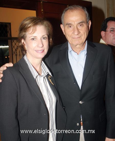 04112006 
Fernando y Montserrat Murra
