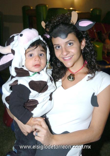 06112006
Fabiola Mexsen y Antonio Fahur.
