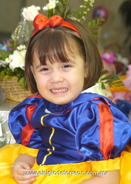06112006
Ximena Barraza Pérez, el día que festejó su cumpleaños; es hijita de Mario y Sandra Barraza.