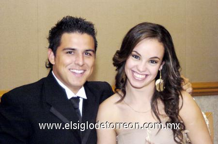 05112006 
Iván Oviedo y Deborah Mery.