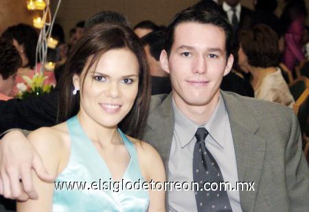 05112006 
Sandra Sandoval y Guillermo Morales.