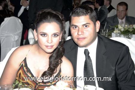 10112006 
Marcela Lavín y Francisco García.