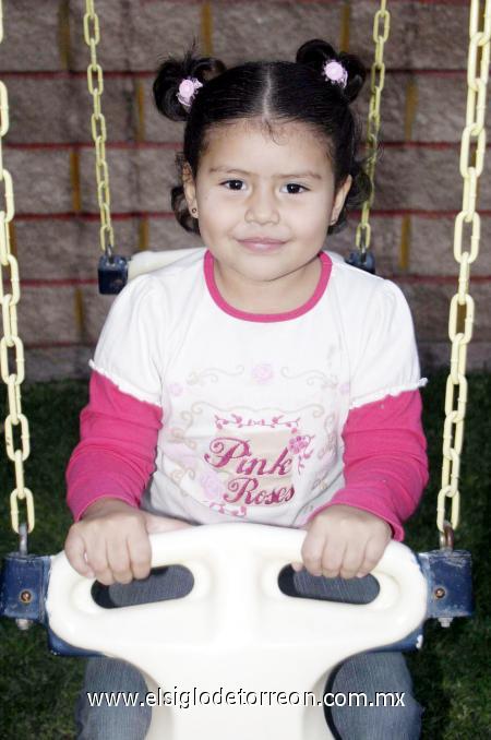 12112006 
Sofía Valdez Sotomayor, en reciente festejo.