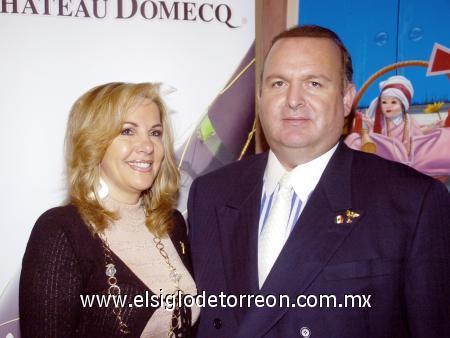 12112006 
Esther y Raúl Romo.