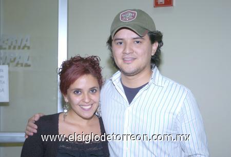 13112006
Lupita Katsikas y  Román Eguía