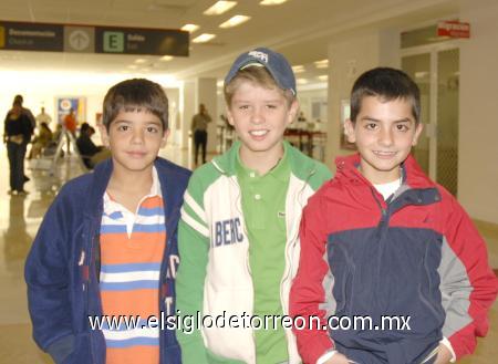 16112006
Rogelio Veyán, Adrián Gallegos y Santiago Murra viajaron a Querétaro.