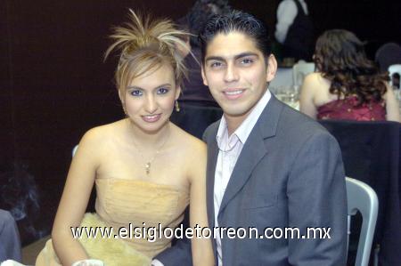 17112006 
Paty de la Garza y Emilio Juárez.