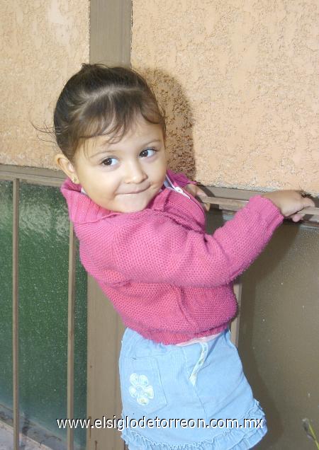 19112006 
Jimena Delgado Herrera fue festejada cumplir dos años de edad; es hijita de Jaime y Melissa Delgado.
