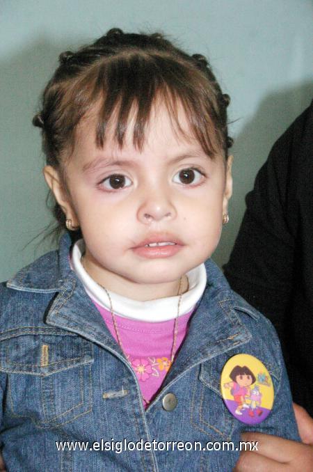 19112006 
Melanie Vázquez Martínez cumplió tres años.
