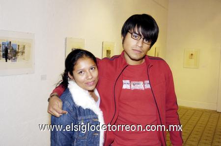 19112006 
Valeria Cabello y Carlos Camargo.