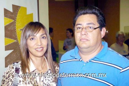 21112006
Alejandro Ortiz e Isela Martínez.