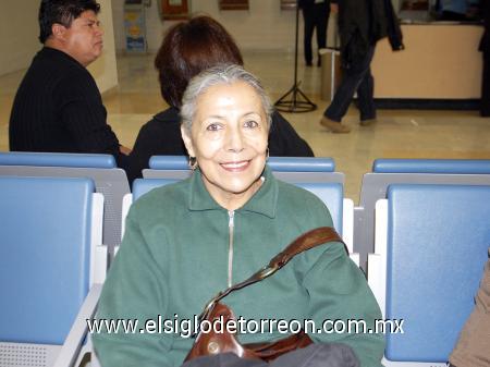 18112006 
 Esthela Segura deRamírez viajó a la Convención de Toatsmaster Morelia