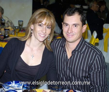 18112006 
Leny y Christian Collier
