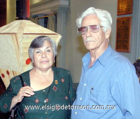 26112006 
Coco y Arturo Aguilera.