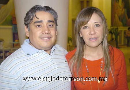27112006
Carmen Quintero y Leonardo Ibarra.