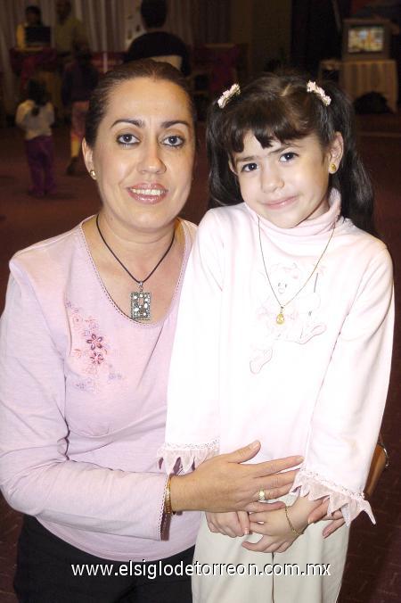 30112006
Julia Susana López Ayala y Susana Ayala de López