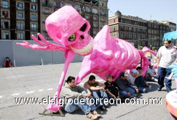 Recuerdan a sus muertos