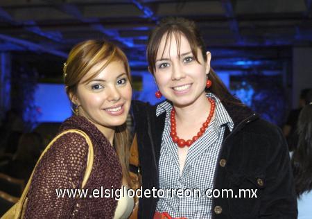 07112006
Iris Lobo y Angélica Monroy.