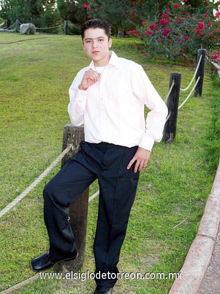 12112006 
Elías Israel Richards Gaytán cumplió quince años.