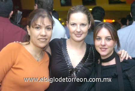 16112006
Charo Sánchez, Laura López y Sofía Garza.