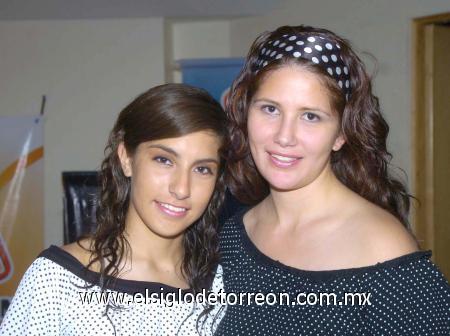 21112006
Bárbara Adame y Lila Aguirre.