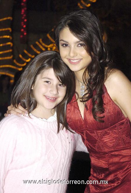 28112006
Susy y Mónica Villar Saldaña.