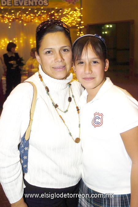 30112006
Alejandra y Mariana Monroy