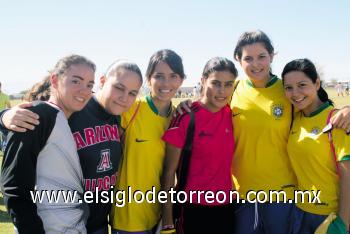 Karla Handal, Karla Lindan, Jazmín Jiménez, Gaby García, Karen Escamilla y Mónica Segura.