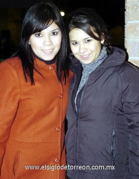 10122006 
Karen Rodríguez y Mariana Santos.