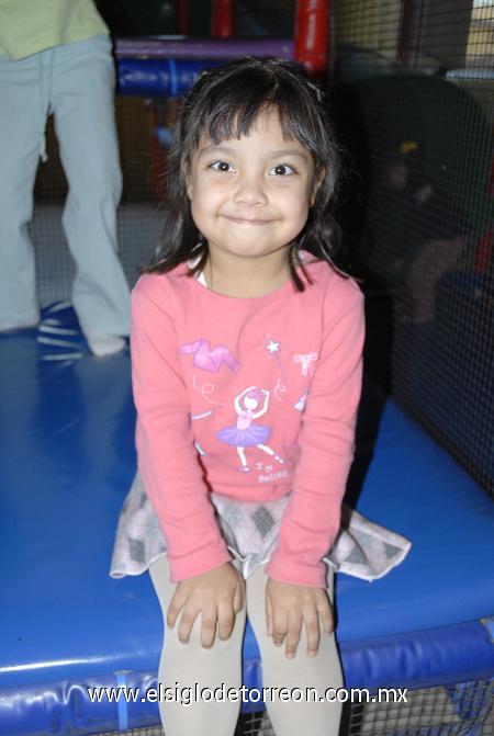 15122006 
Mary José Güereca, en reciente convivio