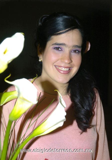 18122006
Idoia Leal Belausteguigoitia disfrutó de una alegre despedida de soltera.