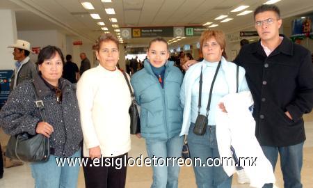 17122006 
Fernando, Sandra, Salma e Ignacio Beltrán viajaron a Sacramento, California.