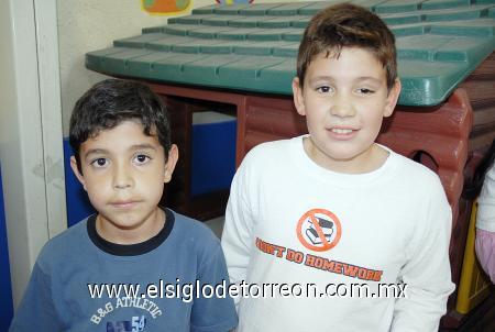 16122006 
 David Iván y Sergio Arturo Rodríguez