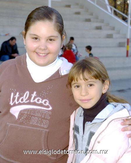 17122006 
Bárbara de la Garza y María Bárbara Garza.