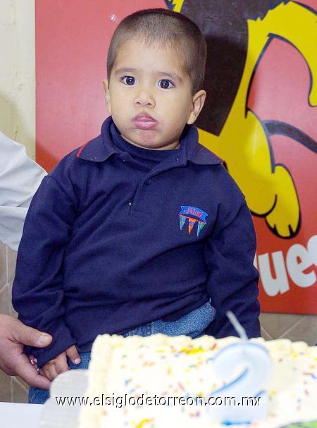 17122006 
Diego Alonso Martínez González festejó su segundo cumpleaños.