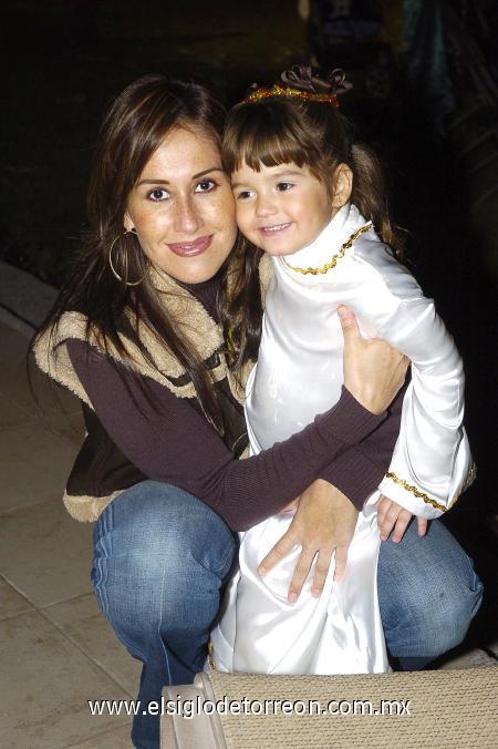 20122006
Liliana Rodríguez y Romina Russek R.