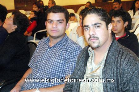 22122006 
Héctor Juventino Díaz Martínez y Juan Mejía Ferrel.