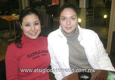 31122006
Denisse Guzmán y Diana Acosta.