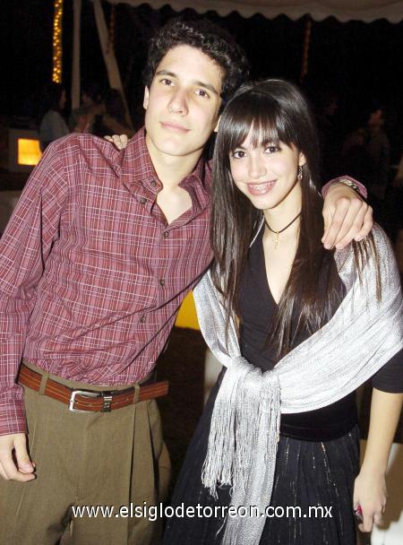 01012007 
Víctor Parra y Anacris de la Peña.